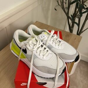 Nike air max 7.5